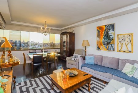 Apartamento com 96m², 3 quartos, 1 suíte, 2 vagas, no bairro Jardim Planalto em Porto Alegre