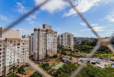 Apartamento com 64m², 2 quartos, 1 suíte, 2 vagas, no bairro Jardim Carvalho em Porto Alegre