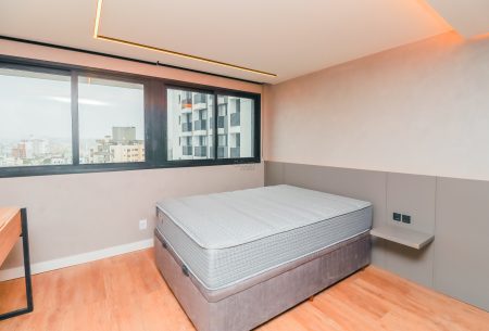 Loft com 25m², 1 quarto, 1 vaga, no bairro Rio Branco em Porto Alegre