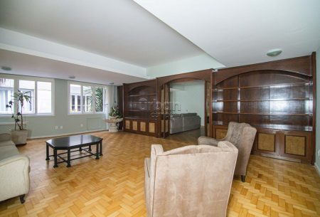 Apartamento com 205m², 3 quartos, 1 suíte, no bairro Rio Branco em Porto Alegre