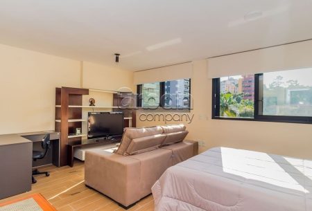 Loft com 41m², 1 quarto, 1 vaga, no bairro Auxiliadora em Porto Alegre