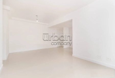 Apartamento com 75m², 3 quartos, 1 suíte, 1 vaga, no bairro Central Parque em Porto Alegre