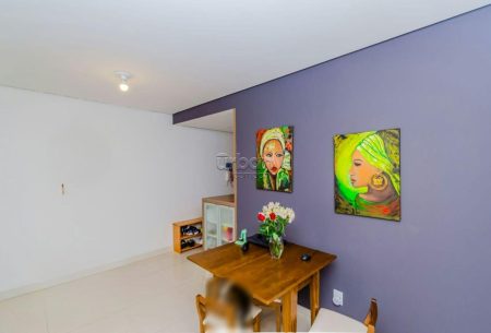 Apartamento com 65m², 2 quartos, 1 suíte, 1 vaga, no bairro Santana em Porto Alegre