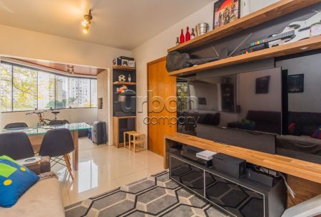 Apartamento com 78m², 2 quartos, 1 vaga, no bairro Jardim Botânico em Porto Alegre