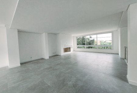 Casa em Condomínio com 254m², 3 quartos, 3 suítes, 2 vagas, no bairro Hípica em Porto Alegre