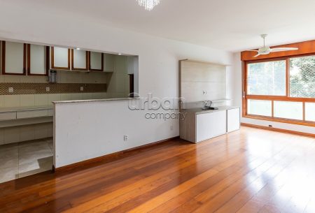 Apartamento com 110m², 3 quartos, 1 suíte, 1 vaga, no bairro Auxiliadora em Porto Alegre