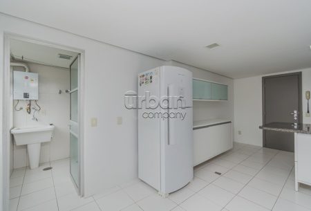 Apartamento com 113m², 3 quartos, 1 suíte, 2 vagas, no bairro Moinhos de Vento em Porto Alegre