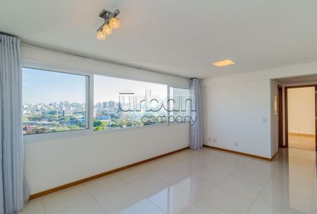 Apartamento com 64m², 2 quartos, 1 suíte, 1 vaga, no bairro Santana em Porto Alegre