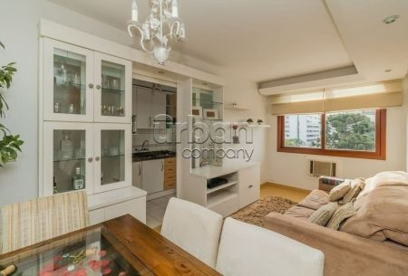 Apartamento com 55m², 2 quartos, 1 vaga, no bairro Passo da Areia em Porto Alegre