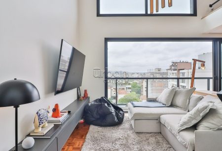 Loft com 76m², 1 quarto, 1 suíte, 2 vagas, no bairro Rio Branco em Porto Alegre