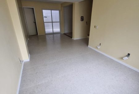 Casa com 120m², 3 quartos, 2 suítes, 2 vagas, no bairro Jardim Itu em Porto Alegre