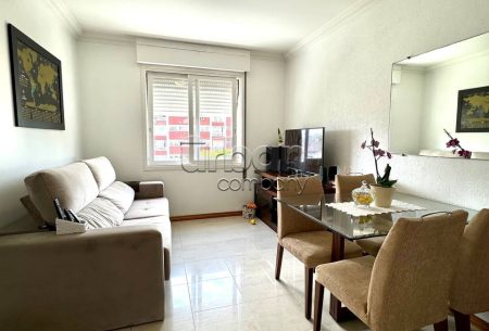 Apartamento com 54m², 2 quartos, 1 vaga, no bairro São João em Porto Alegre