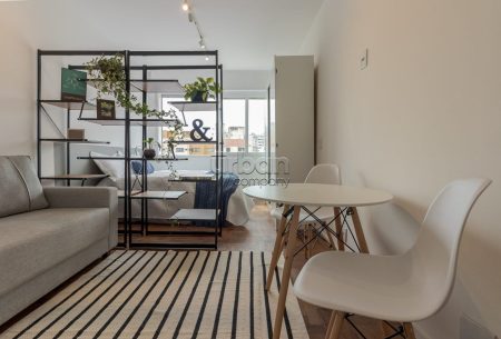 Loft com 30m², 1 quarto, no bairro Cidade Baixa em Porto Alegre