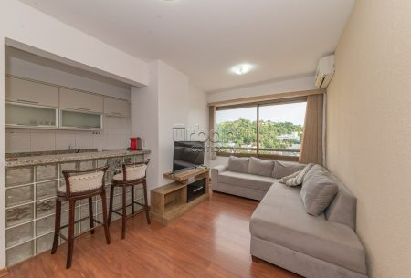 Apartamento com 86m², 3 quartos, 1 suíte, 2 vagas, no bairro Praia de Belas em Porto Alegre