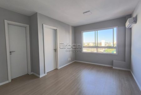 Apartamento com 40m², 1 quarto, 1 vaga, no bairro Partenon em Porto Alegre