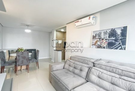 Apartamento com 71m², 3 quartos, 1 vaga, no bairro Sarandi em Porto Alegre