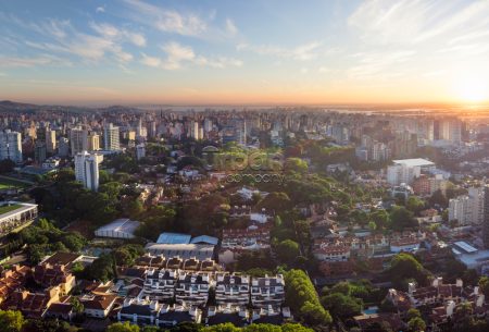 Apartamento com 156m², 3 quartos, 3 suítes, 3 vagas, no bairro Boa Vista em Porto Alegre