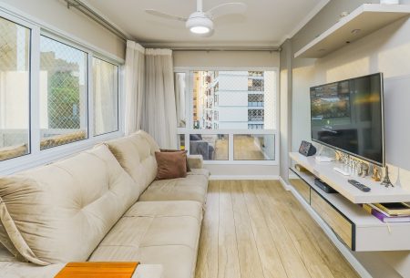 Apartamento com 71m², 2 quartos, 1 suíte, 1 vaga, no bairro Rio Branco em Porto Alegre