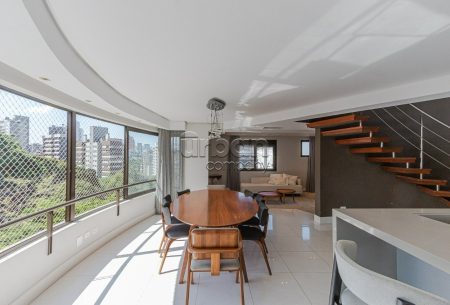 Apartamento Duplex com 256m², 3 quartos, 3 suítes, 4 vagas, no bairro Bela Vista em Porto Alegre