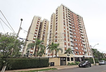 Apartamento com 75m², 3 quartos, 1 suíte, 2 vagas, no bairro Partenon em Porto Alegre