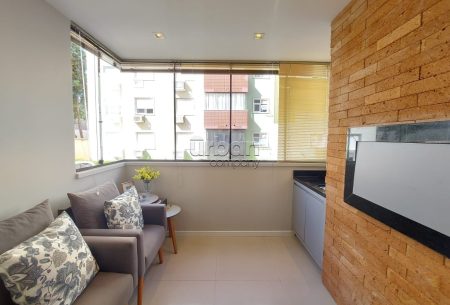 Apartamento com 83m², 3 quartos, 1 suíte, 2 vagas, no bairro Jardim Itu em Porto Alegre