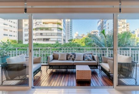 Apartamento com 278m², 4 quartos, 4 suítes, 4 vagas, no bairro Bela Vista em Porto Alegre