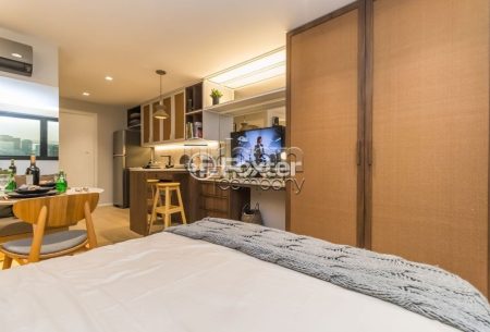 Loft com 27m², 1 quarto, 1 vaga, no bairro Cidade Baixa em Porto Alegre