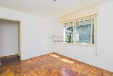 Apartamento com 46m², 1 quarto, 1 vaga, no bairro Passo da Areia em Porto Alegre