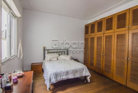 Apartamento com 83m², 2 quartos, 1 vaga, no bairro Centro Histórico em Porto Alegre