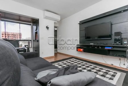 Apartamento com 46m², 1 quarto, 1 suíte, 1 vaga, no bairro Cristo Redentor em Porto Alegre