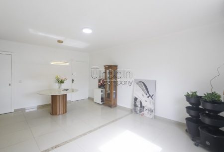 Apartamento com 71m², 2 quartos, no bairro Auxiliadora em Porto Alegre