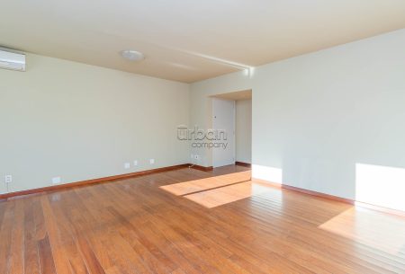 Apartamento com 113m², 3 quartos, 1 suíte, 2 vagas, no bairro Rio Branco em Porto Alegre