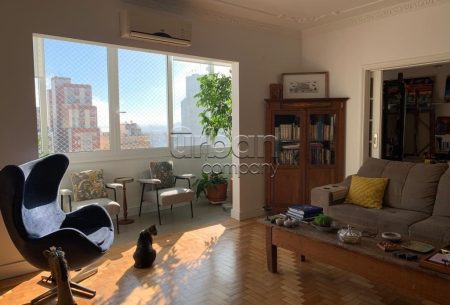 Apartamento com 180m², 3 quartos, 1 suíte, 1 vaga, no bairro Independência em Porto Alegre