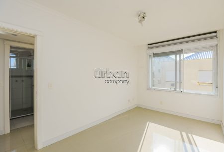 Apartamento com 71m², 2 quartos, 1 vaga, no bairro Passo D'areia em Porto Alegre