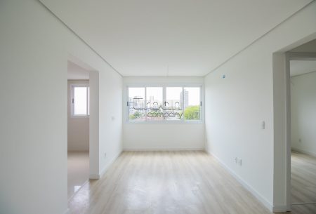 Apartamento com 49m², 1 quarto, 1 vaga, no bairro Cristo Redentor em Porto Alegre