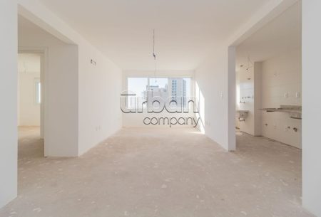 Apartamento com 79m², 2 quartos, 1 suíte, 1 vaga, no bairro Passo da Areia em Porto Alegre