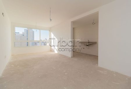 Apartamento com 79m², 2 quartos, 1 suíte, 1 vaga, no bairro Passo da Areia em Porto Alegre