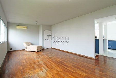 Apartamento com 110m², 3 quartos, 1 suíte, 1 vaga, no bairro Bela Vista em Porto Alegre