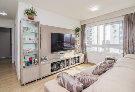 Apartamento com 81m², 3 quartos, 1 suíte, 2 vagas, no bairro Jardim Lindóia em Porto Alegre