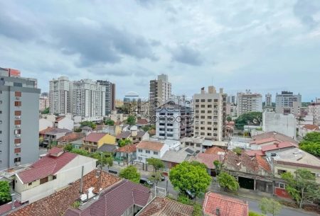 Apartamento com 76m², 3 quartos, 1 suíte, 1 vaga, no bairro Boa Vista em Porto Alegre