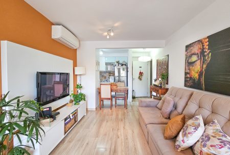 Apartamento com 76m², 3 quartos, 1 suíte, 1 vaga, no bairro Jardim Carvalho em Porto Alegre