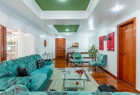 Apartamento Garden com 244m², 3 quartos, 1 suíte, 3 vagas, no bairro Petrópolis em Porto Alegre