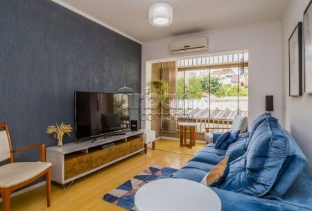 Apartamento com 70m², 2 quartos, 1 suíte, 1 vaga, no bairro Petrópolis em Porto Alegre