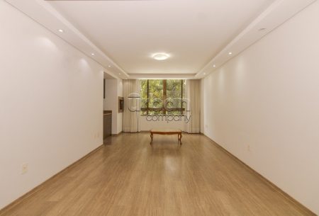 Apartamento com 108m², 3 quartos, 1 suíte, 2 vagas, no bairro Cristo Redentor em Porto Alegre