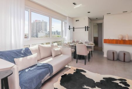 Apartamento, 2 quartos, no bairro Vila Ipiranga em Porto Alegre