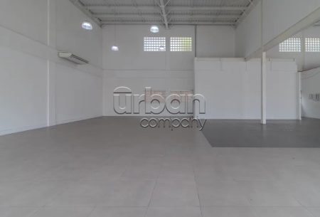 Prédio Comercial com 1300m², 25 vagas, no bairro Jardim Botânico em Porto Alegre