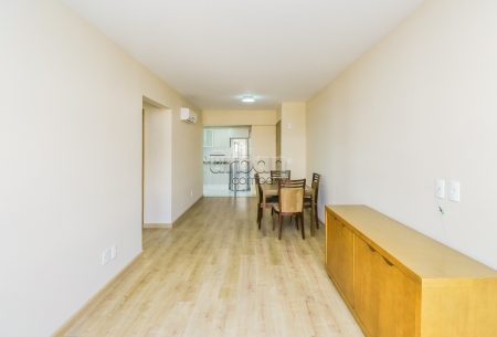 Apartamento com 63m², 2 quartos, 1 suíte, 1 vaga, no bairro Petrópolis em Porto Alegre