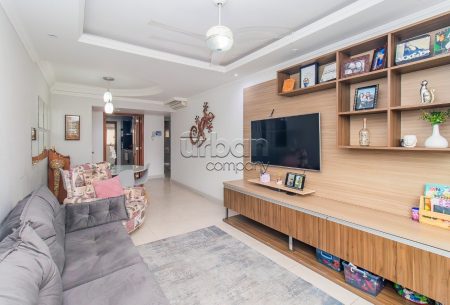 Apartamento com 78m², 2 quartos, 1 suíte, 2 vagas, no bairro Jardim Botânico em Porto Alegre