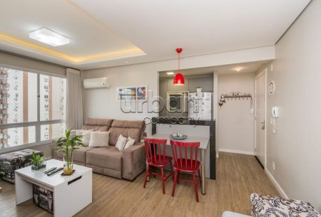 Apartamento com 60m², 1 quarto, 2 vagas, no bairro Boa Vista em Porto Alegre