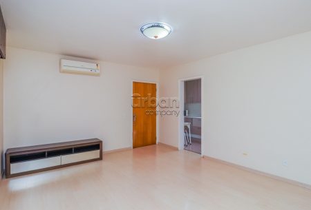 Apartamento com 103m², 3 quartos, 1 suíte, 1 vaga, no bairro Petrópolis em Porto Alegre